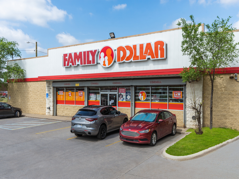 FAMILY DOLLAR E. SEVEN MILE